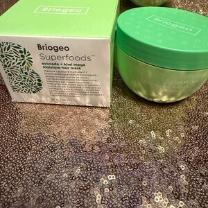 Briogeo Superfoods Avocado Kiwi Hair Mask
